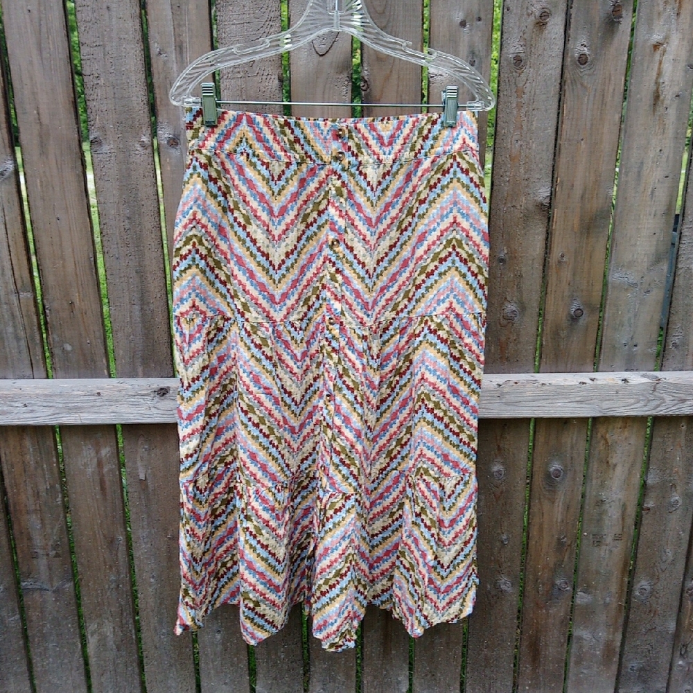 Sonoma Multi Color Boho Flowy Ruffle Tiered Button Detail Chevron Skirt Pockets